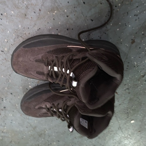 yeezy boots